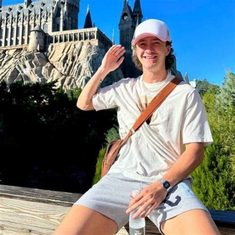 NathanLust .